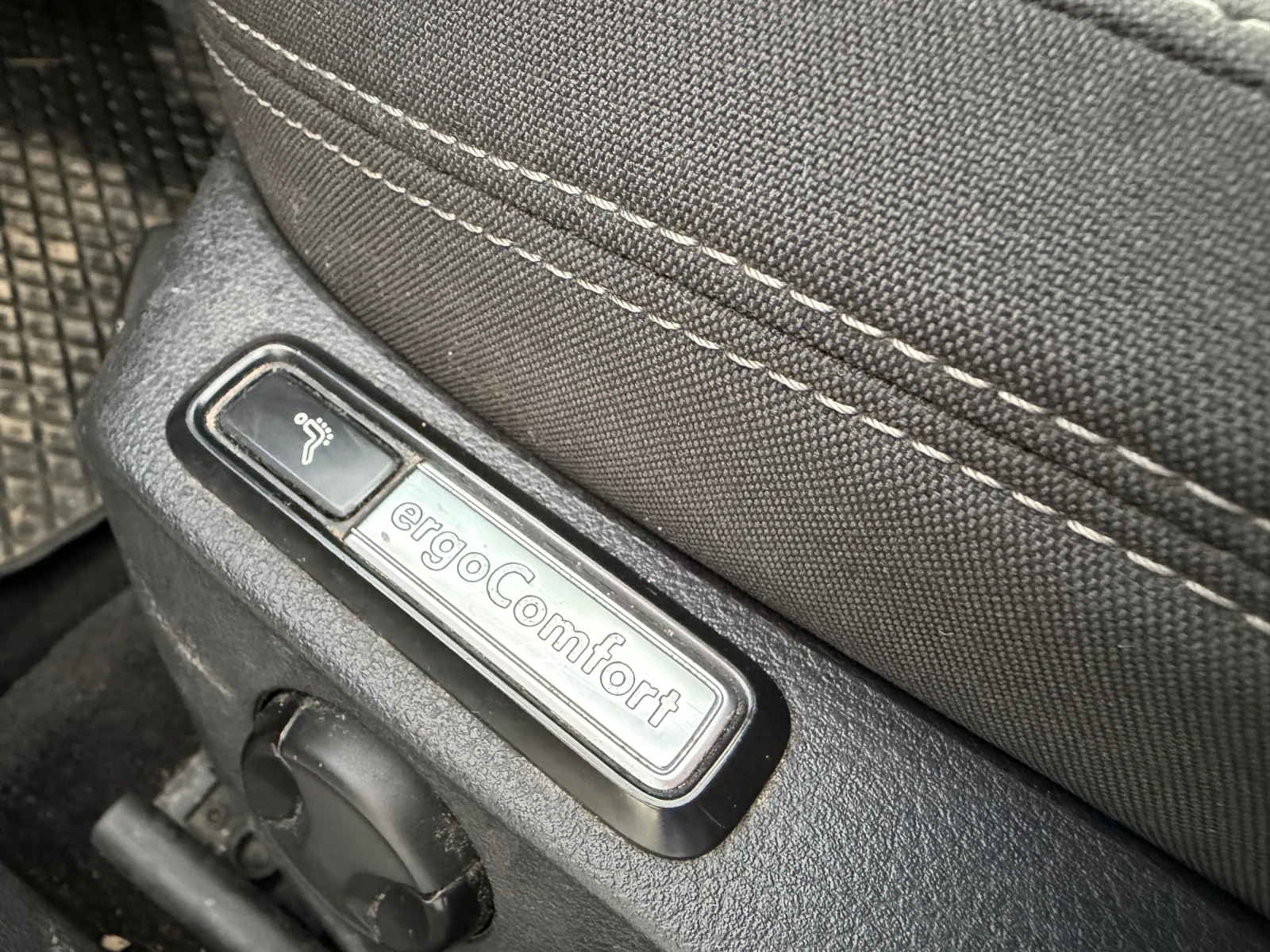 VW Passat 2.0TDI* DSG* Масаж | Mobile.bg — изображение 12