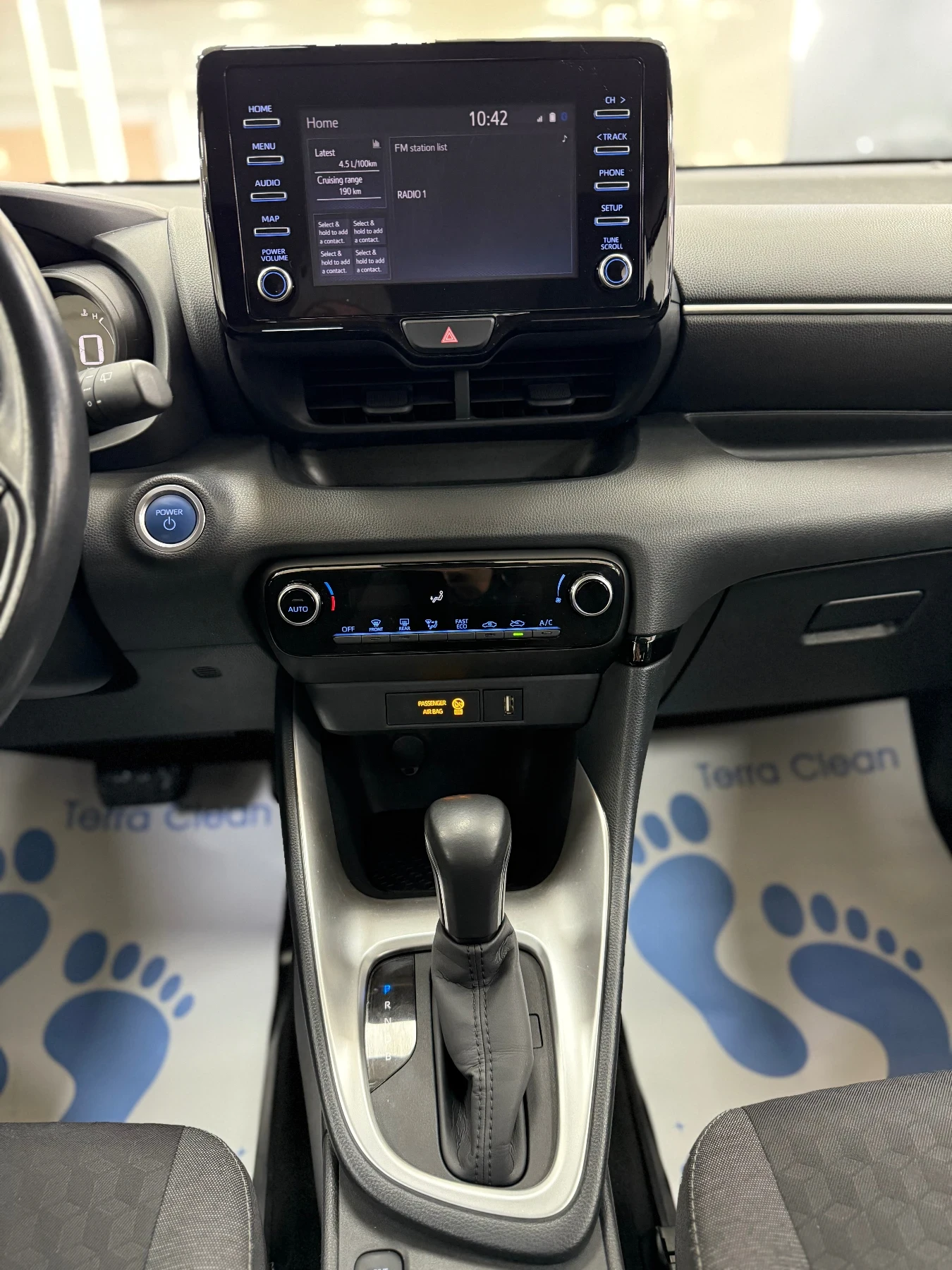 Toyota Yaris 1.5 Hybrid////  | Mobile.bg   12