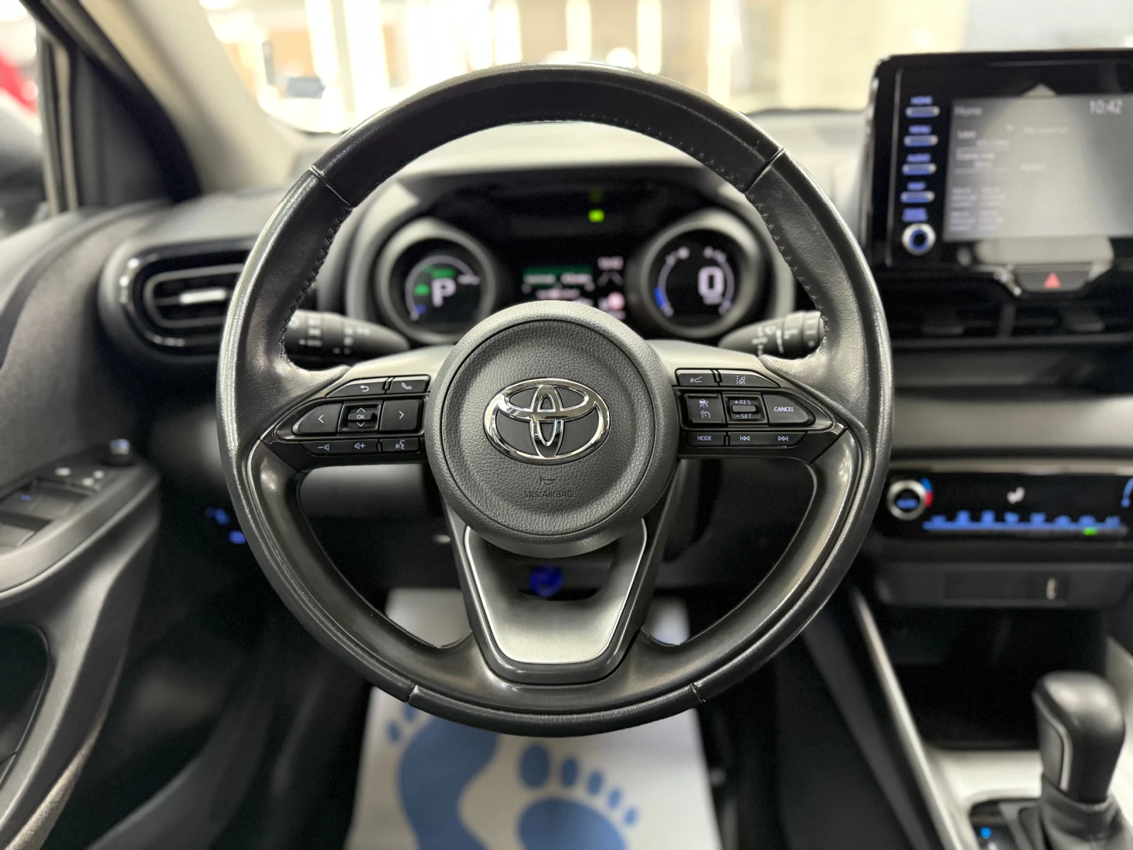 Toyota Yaris 1.5 Hybrid////  | Mobile.bg   13