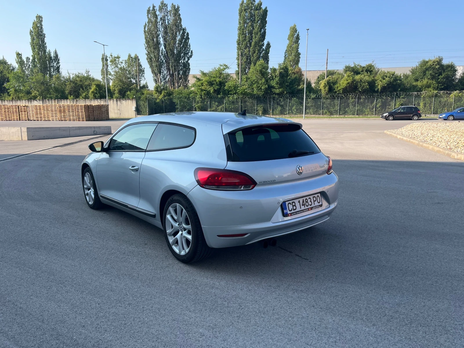 VW Scirocco 2.0TSI - изображение 4