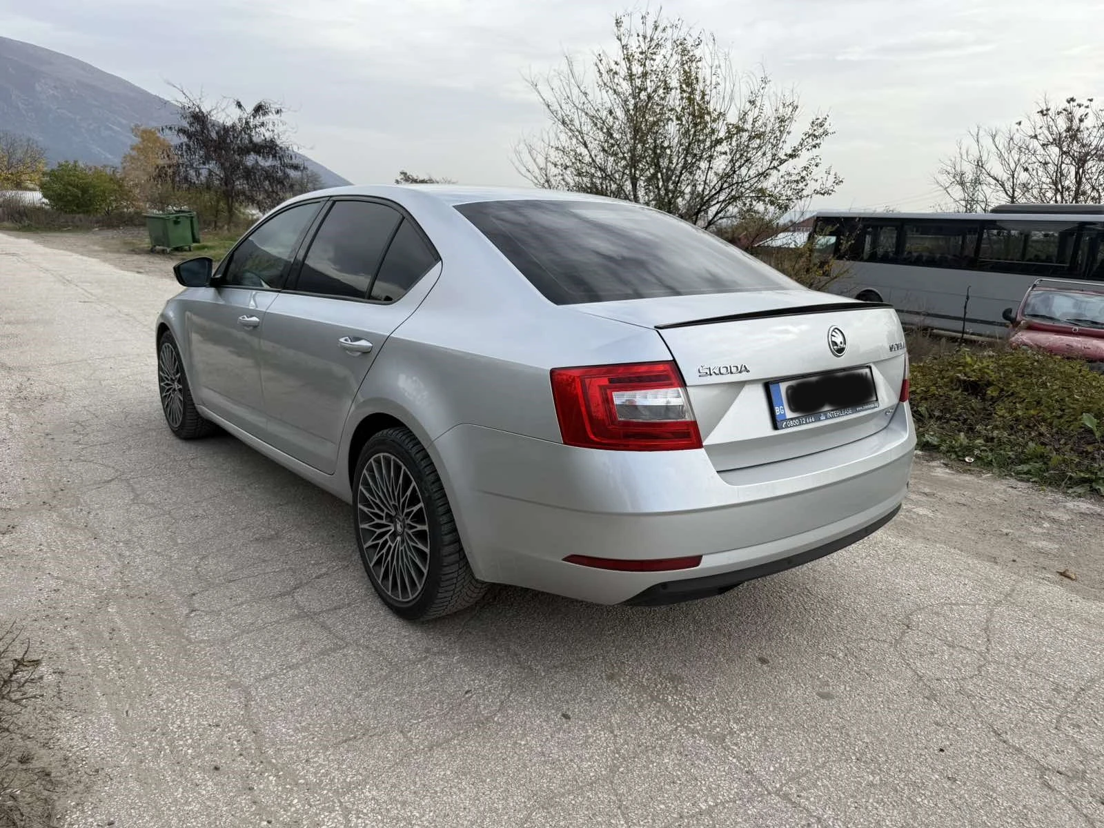 Skoda Octavia 2.0TDI 4x4 1 собственик - изображение 6