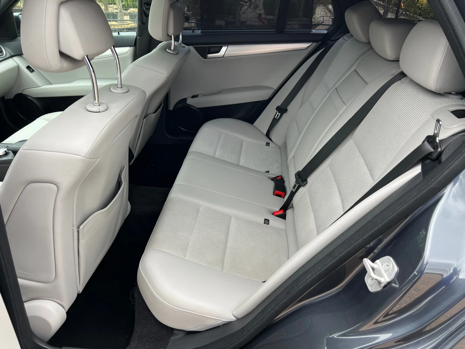Mercedes-Benz C 250 250 i schweiz | Mobile.bg � ����������� 12