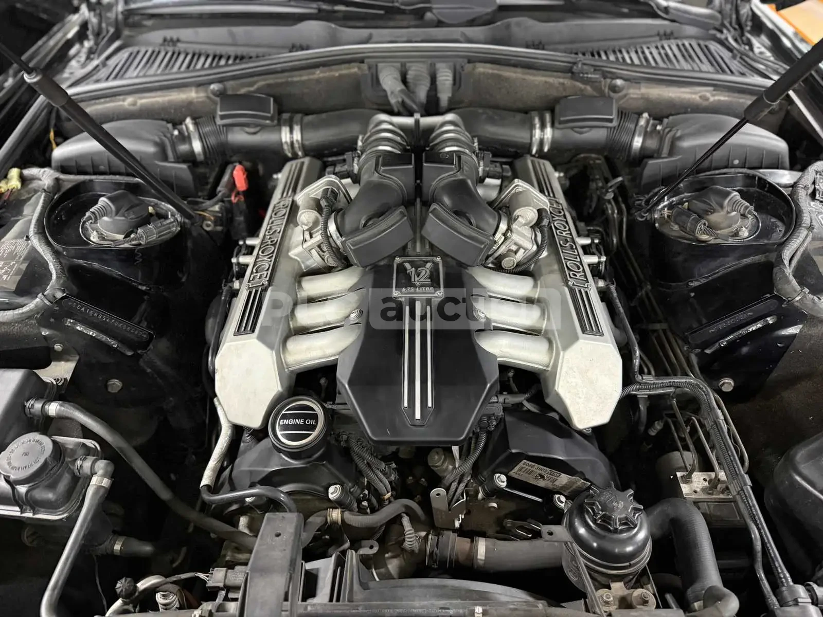 Rolls-Royce Phantom, снимка 8 - Автомобили и джипове - 54258518