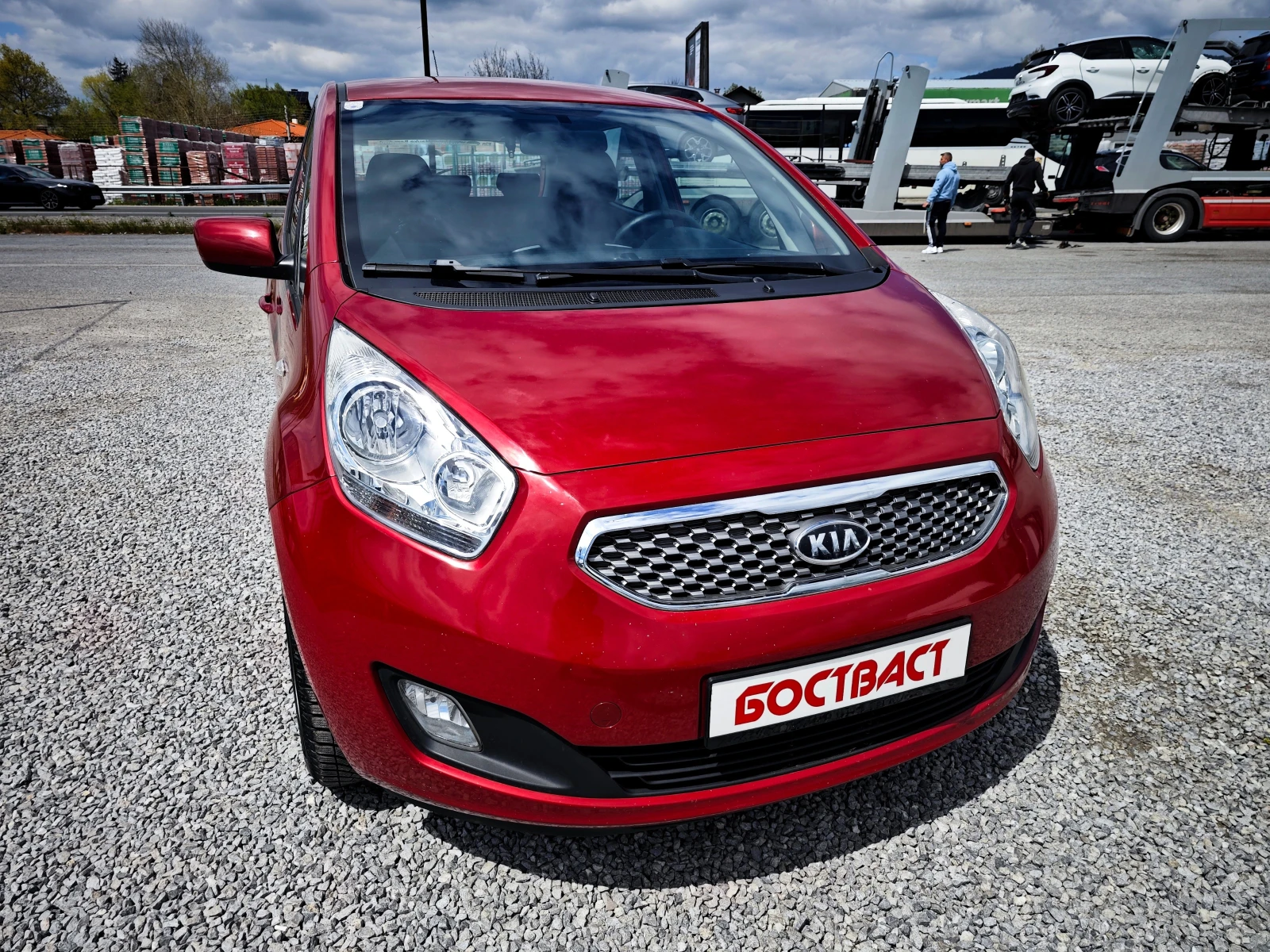 Kia Venga 1.4 CVVT, снимка 7 - Автомобили и джипове - 54408364