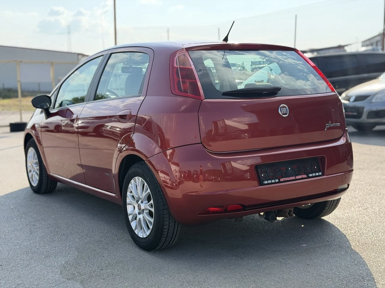 Fiat Punto 1.3 MultiJet, снимка 4 - Автомобили и джипове - 55565628