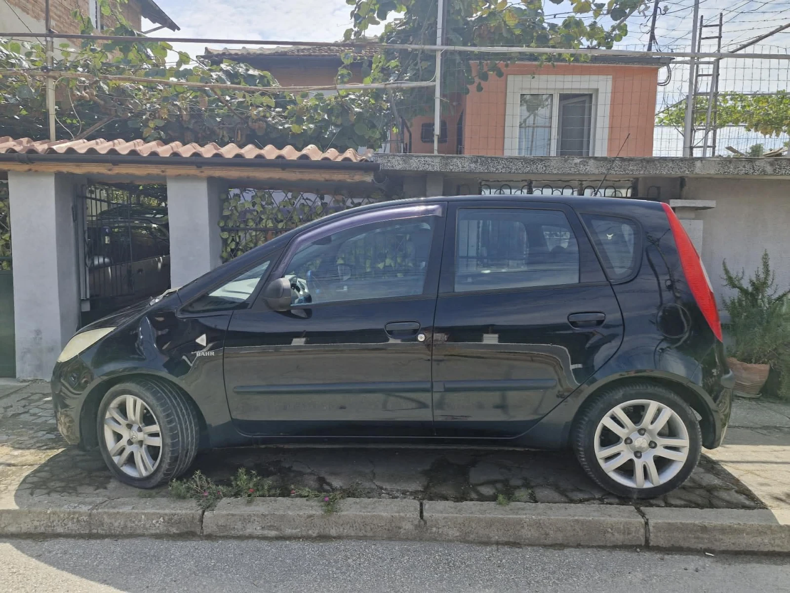 Mitsubishi Colt, снимка 5 - Автомобили и джипове - 55956283