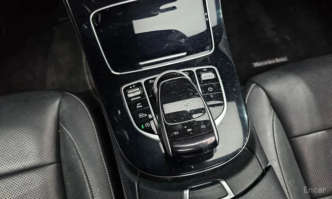 Mercedes-Benz E 300, снимка 11 - Автомобили и джипове - 56727079