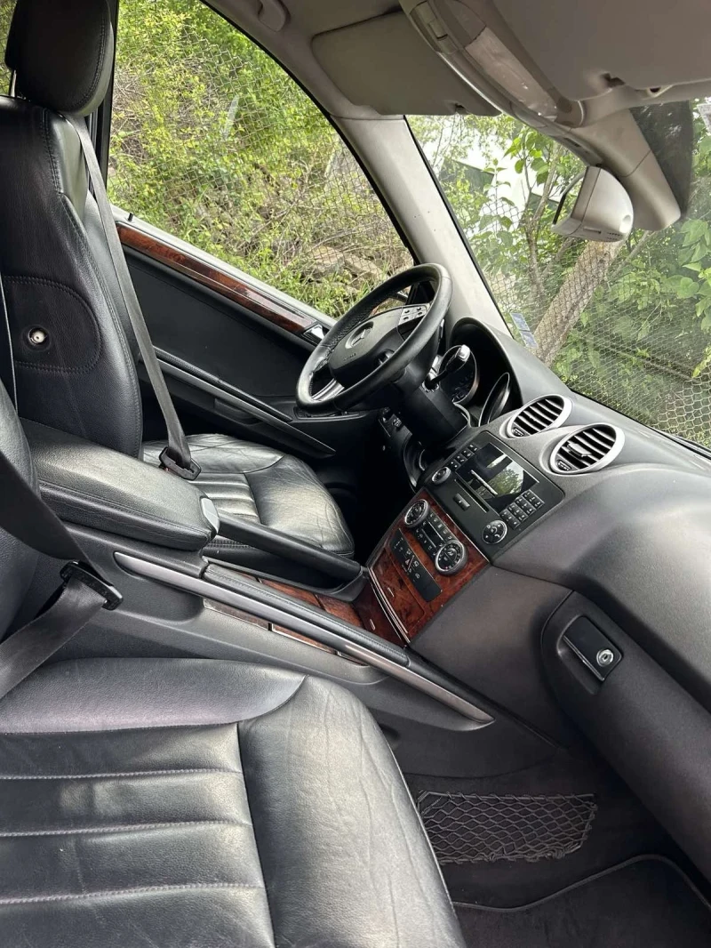 Mercedes-Benz ML 350, снимка 5 - Автомобили и джипове - 52438092