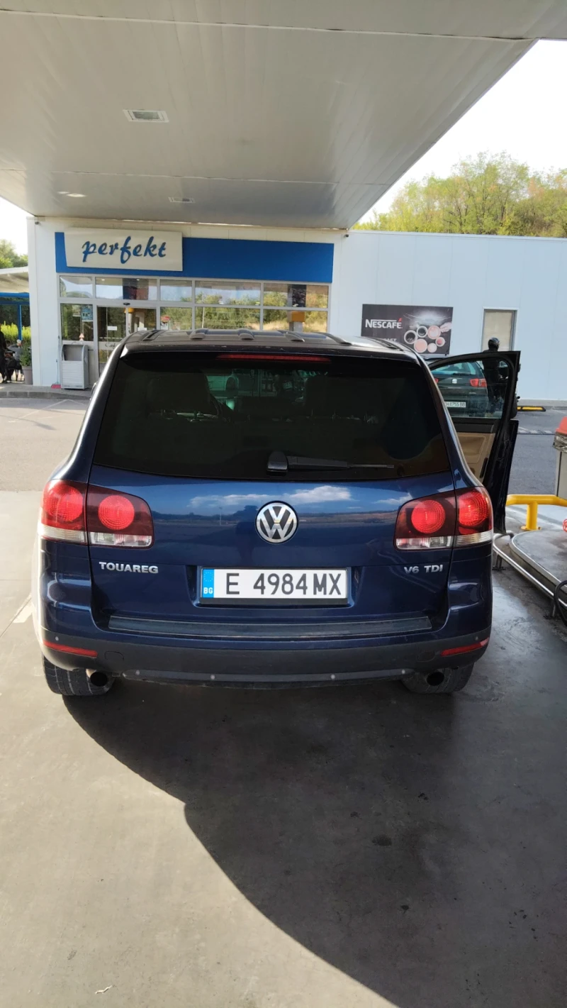 VW Touareg, снимка 2 - Автомобили и джипове - 51299666