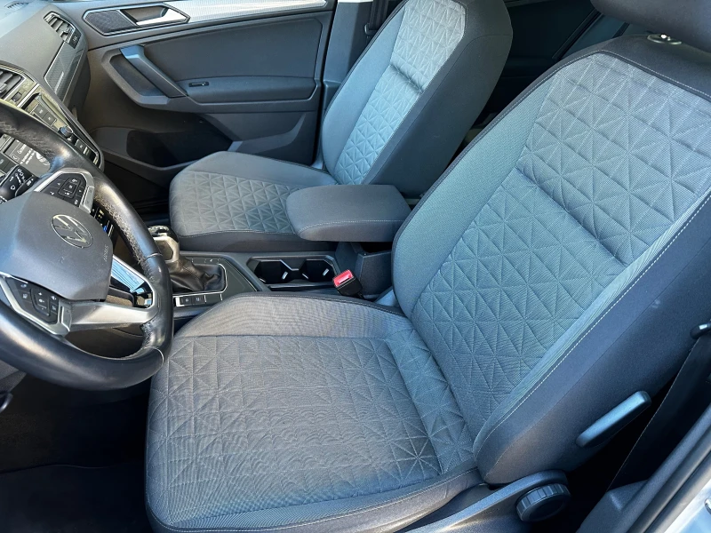 VW Tiguan 2, 0 TDI, снимка 10 - Автомобили и джипове - 52928973