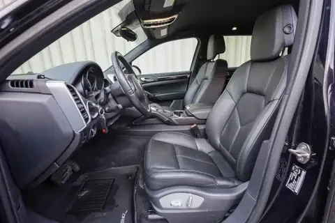 Porsche Cayenne 3.0 DIESEL * * CARFAX * * АВТО КРЕДИТ * * , снимка 12 - Автомобили и джипове - 53000794