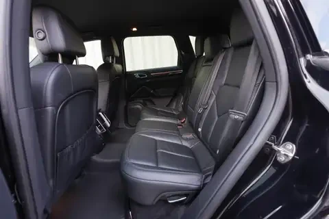 Porsche Cayenne 3.0 DIESEL * * CARFAX * * АВТО КРЕДИТ * * , снимка 13 - Автомобили и джипове - 53000794