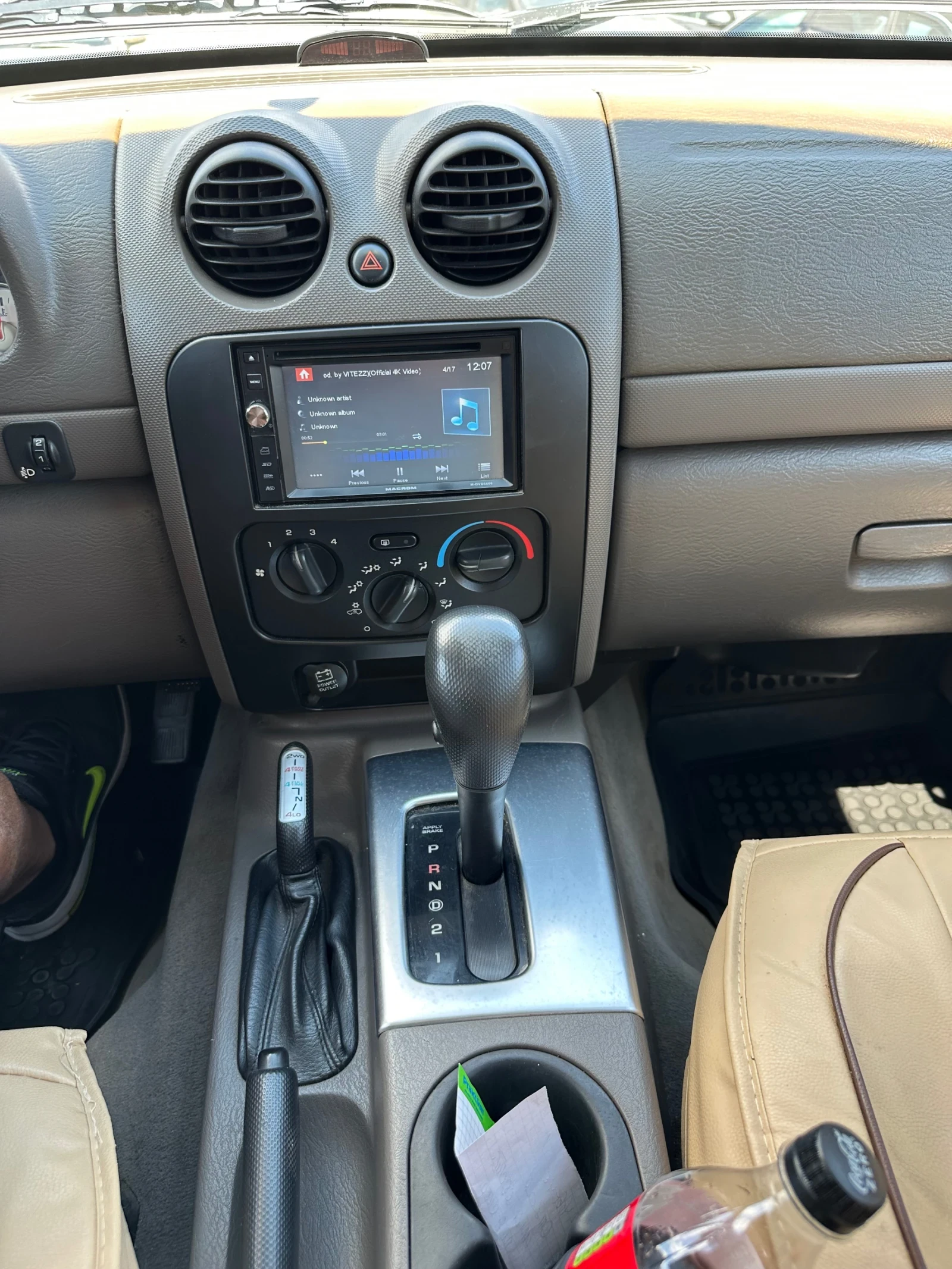 Jeep Cherokee 3.7 бензин/газ - изображение 8