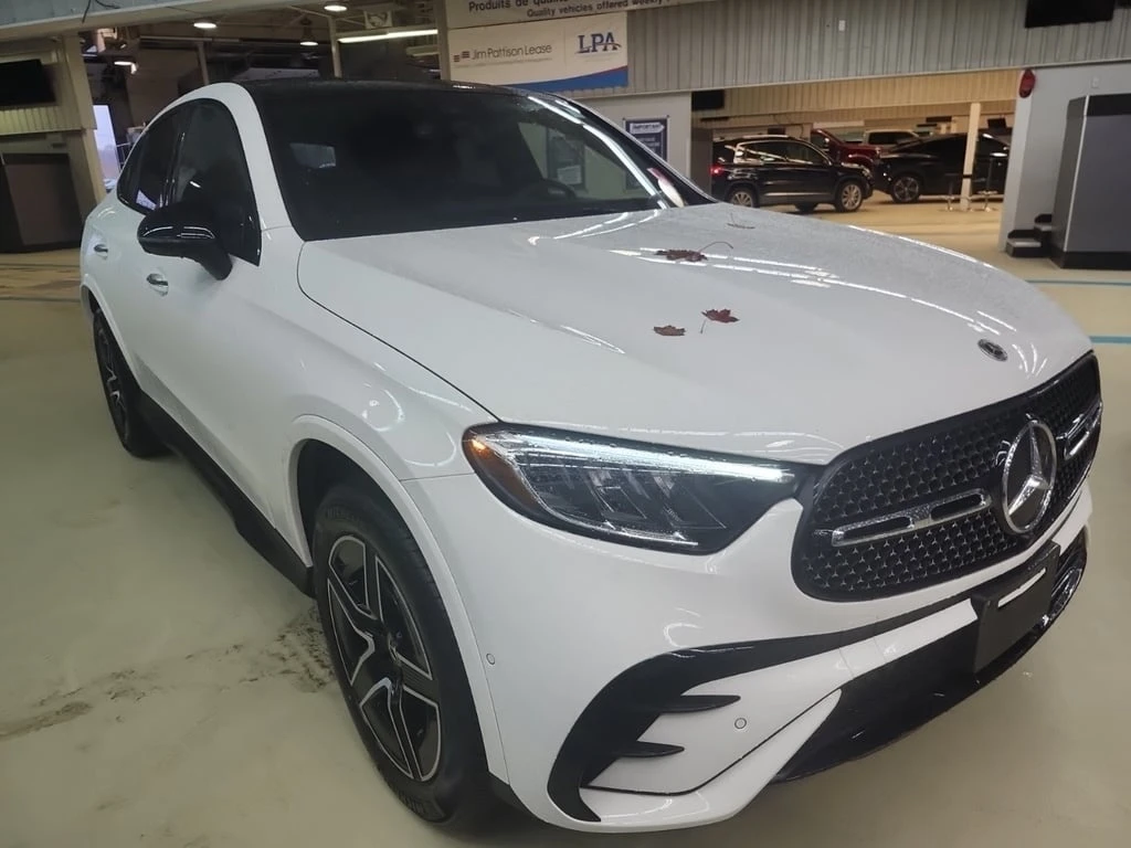 Mercedes-Benz GLC 300 * CARFAX * БЕЗ ПЪРВОНАЧАЛНА ВНОСКА - изображение 2