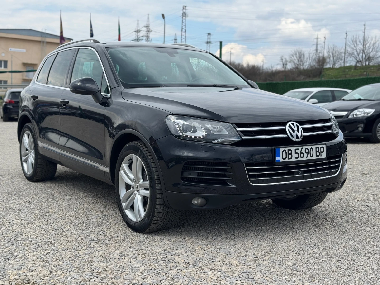 VW Touareg 4.2 TDI , снимка 2 - Автомобили и джипове - 53977914