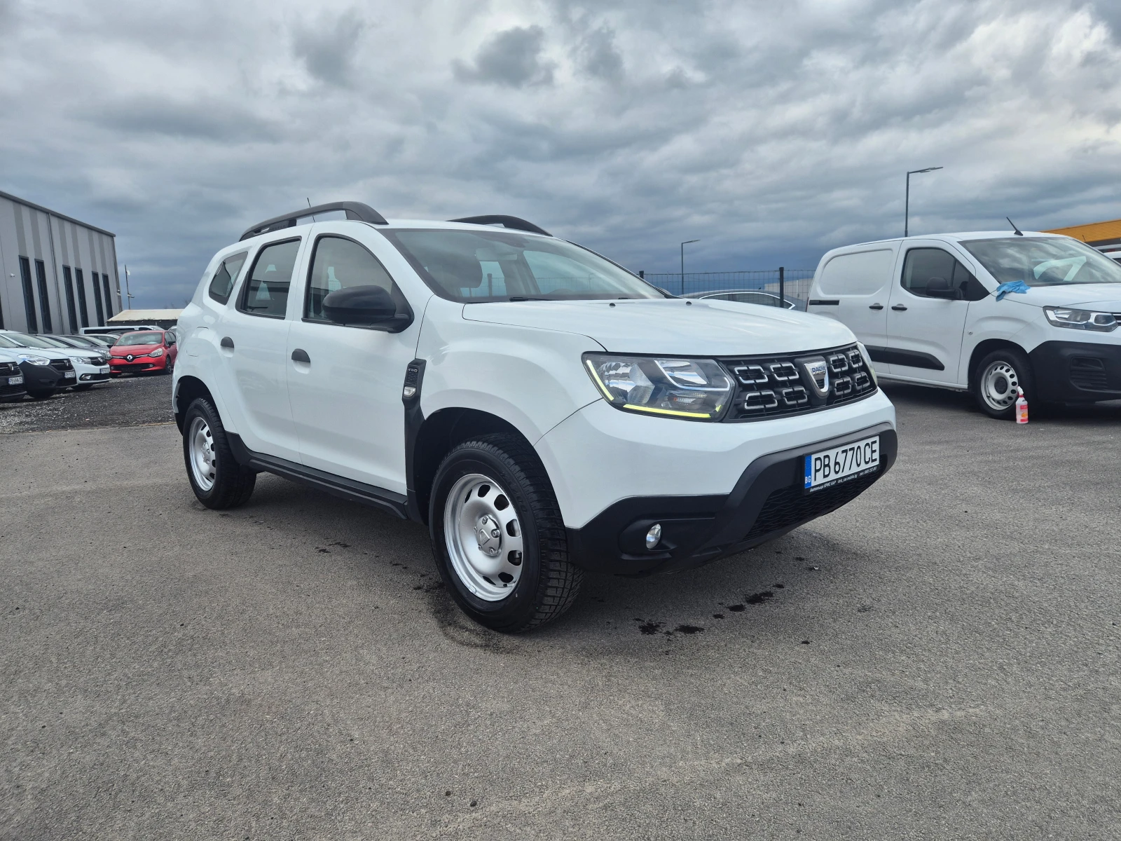 Dacia Duster N 1 4x4 1.5 M/T, снимка 7 - Автомобили и джипове - 54006365