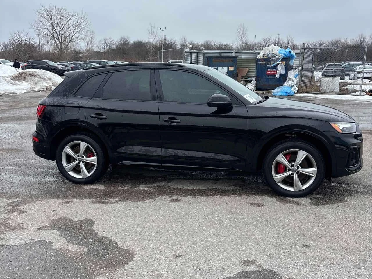 Audi SQ5 * Progressiv * MATRIX* DISTRONIC* PANO* , снимка 3 - Автомобили и джипове - 54006451