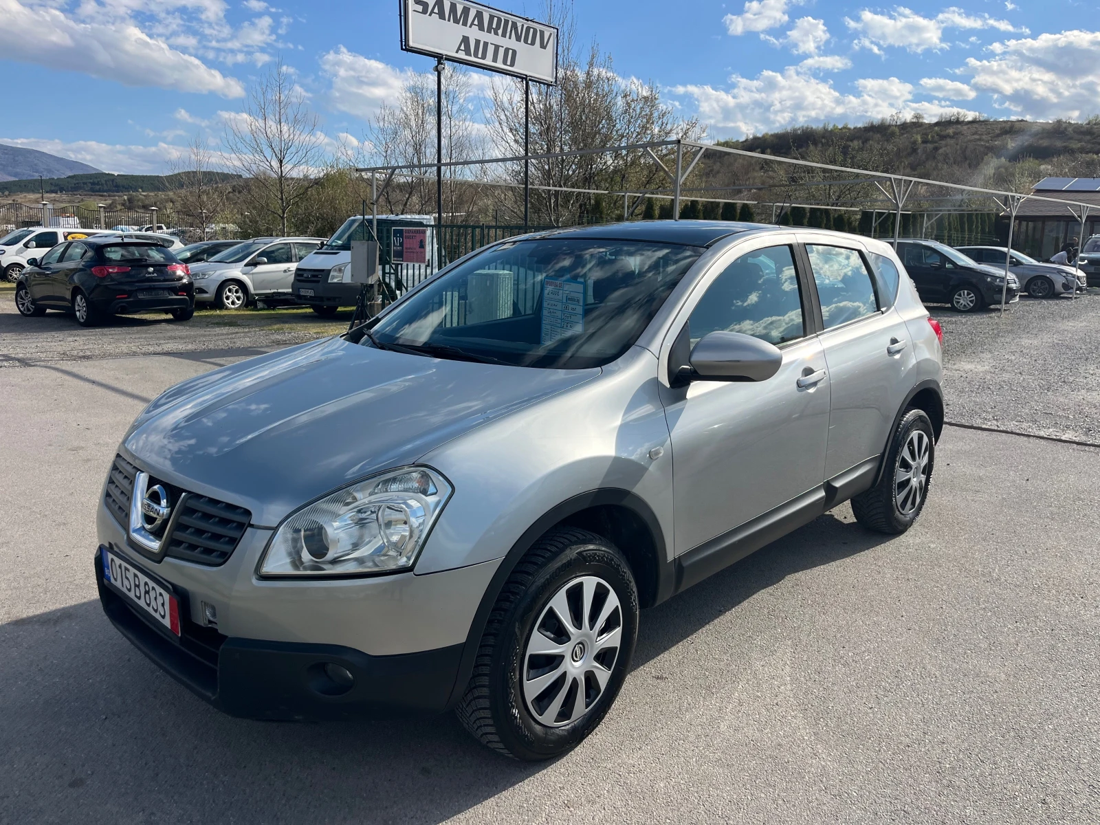 Nissan Qashqai 1.5 DCI, снимка 8 - Автомобили и джипове - 54151500