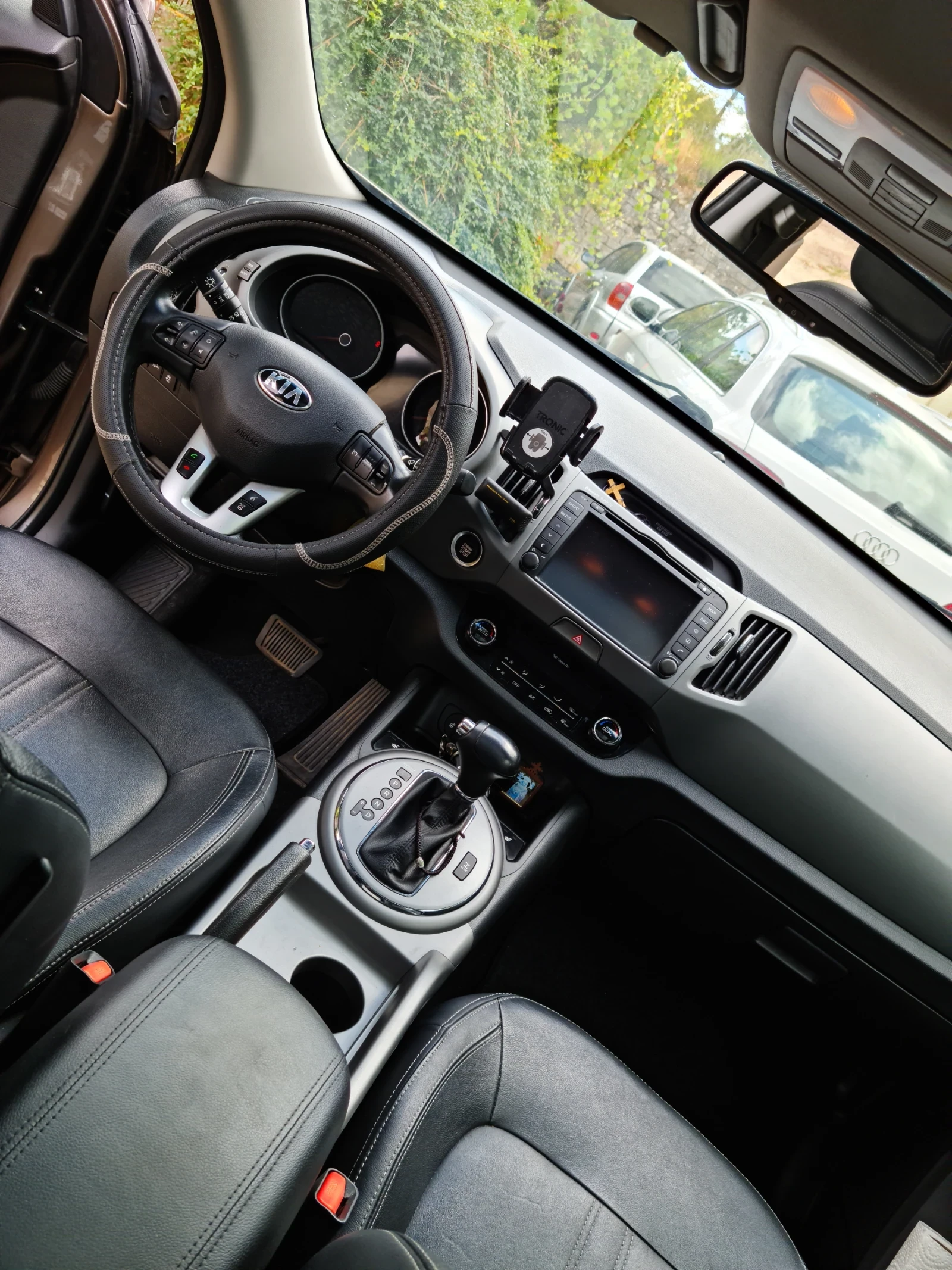 Kia Sportage, снимка 5 - Автомобили и джипове - 55421113