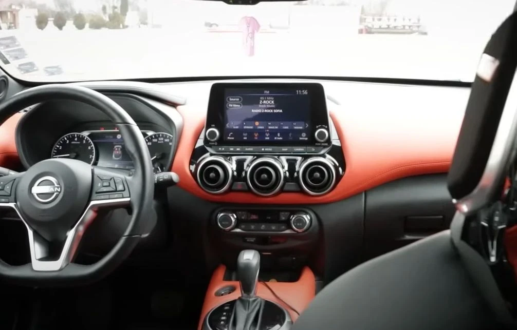 Nissan Juke N-Design, Гаранция , снимка 5 - Автомобили и джипове - 55884439