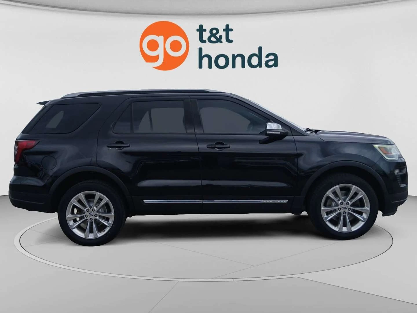 Ford Explorer, снимка 6 - Автомобили и джипове - 56020110