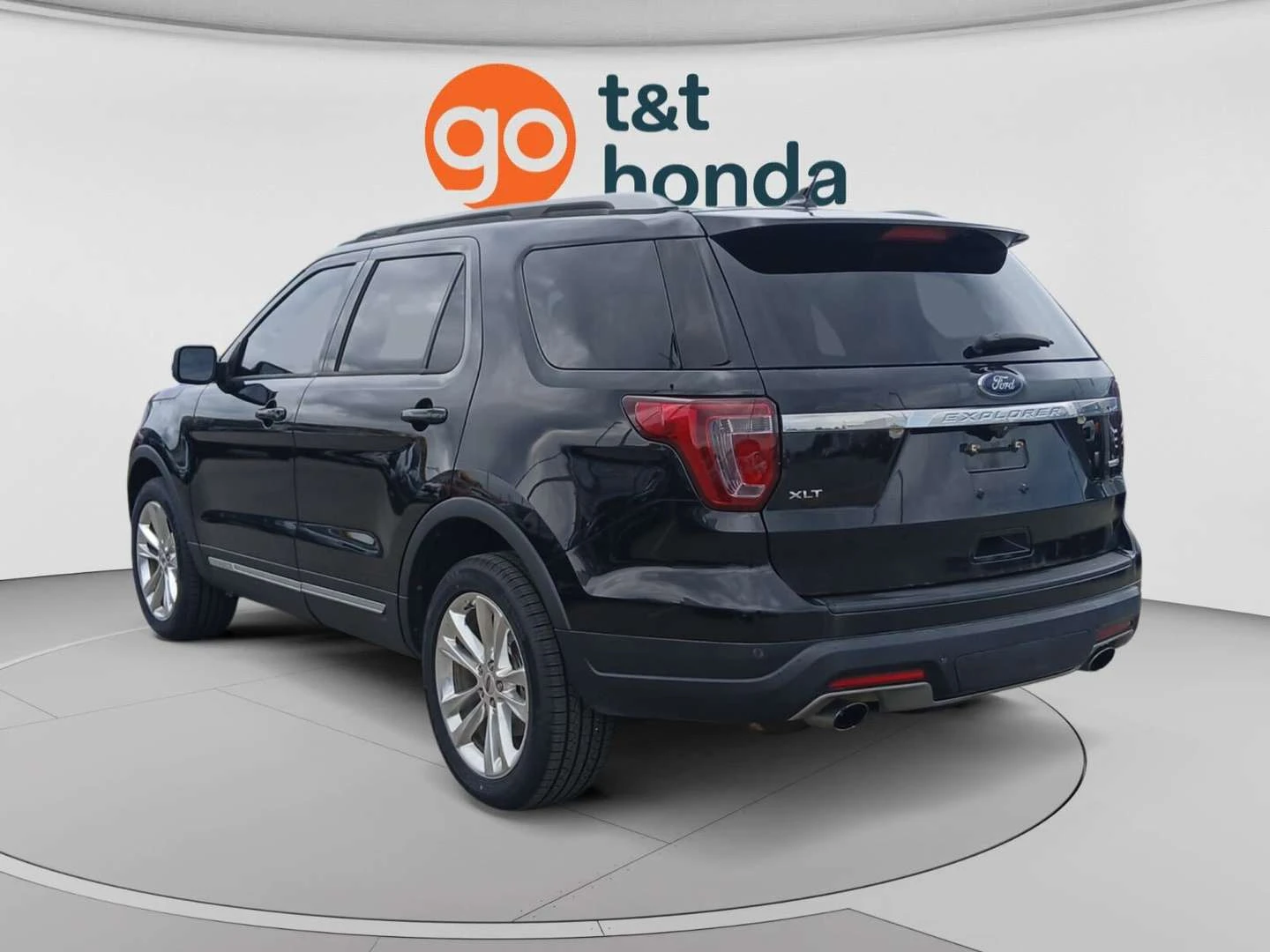 Ford Explorer, снимка 3 - Автомобили и джипове - 56020110