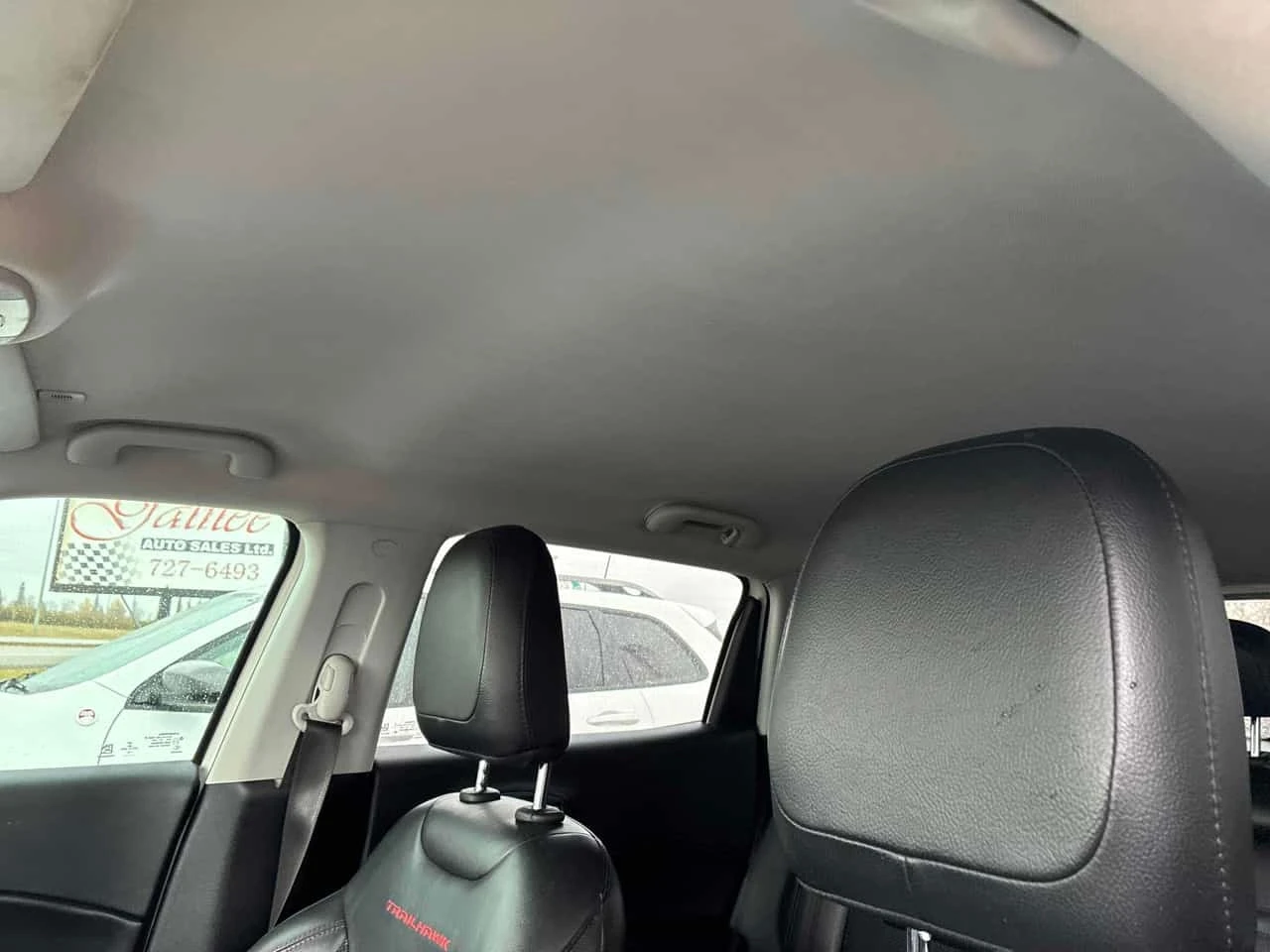 Jeep Compass * Trailhawk * ПОДГРЕВ * KEYLESS * , снимка 12 - Автомобили и джипове - 56532539