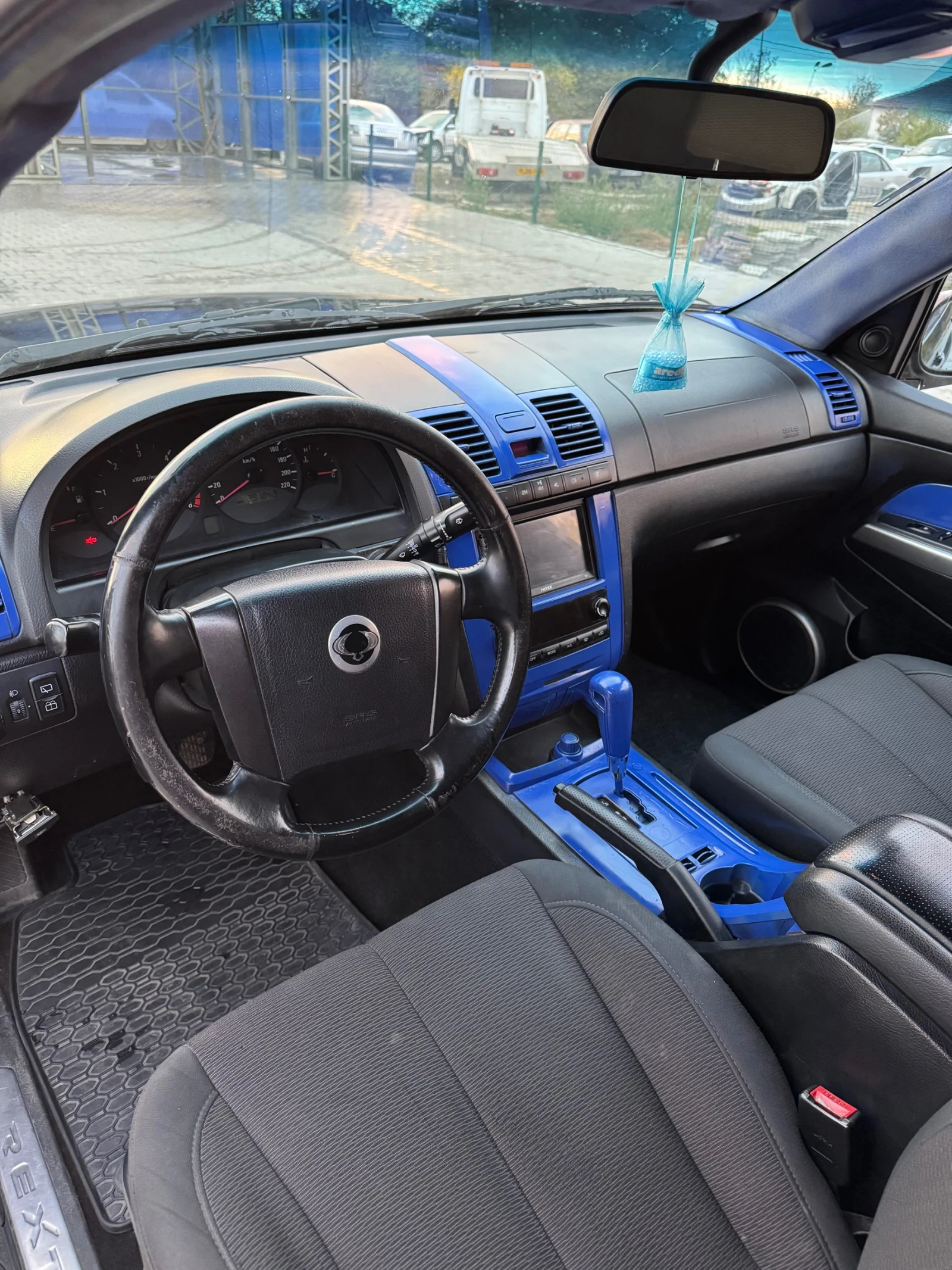SsangYong Rexton 2.7 Xdi, снимка 8 - Автомобили и джипове - 56692155