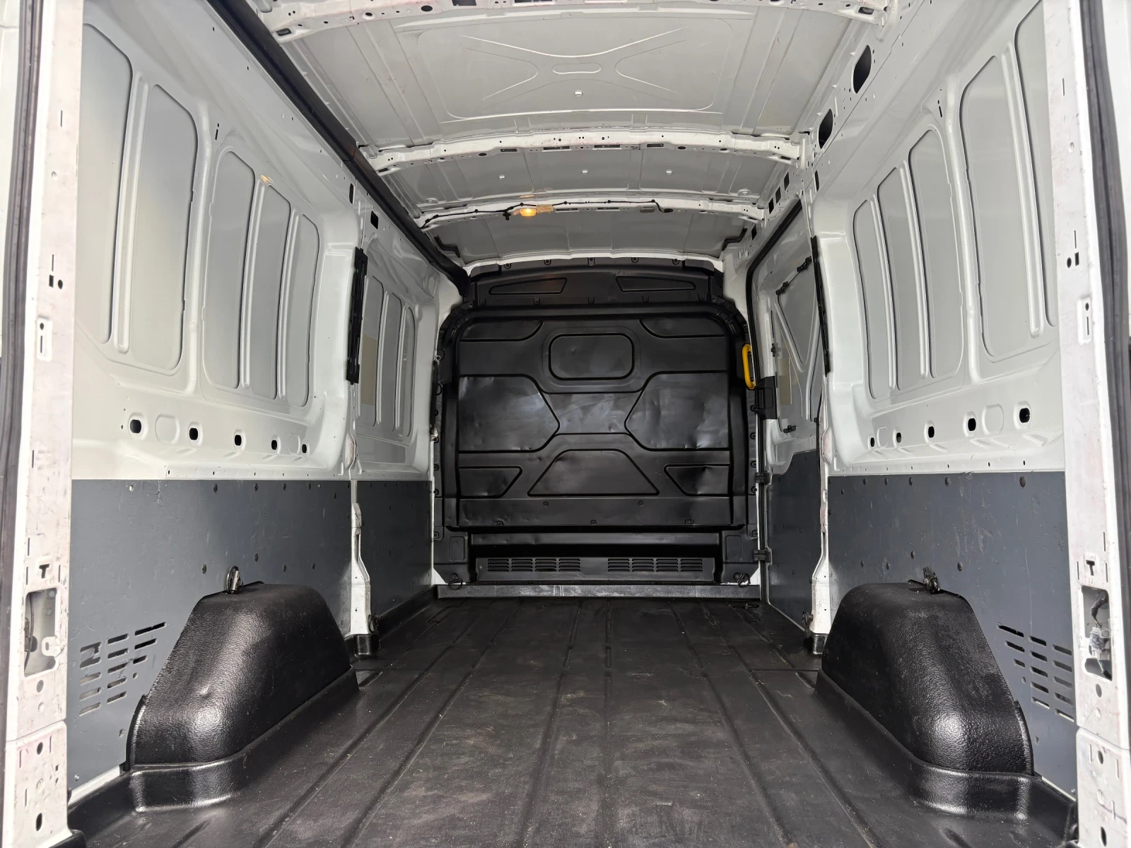 Ford Transit КЛИМА! Оригинален вид!!!, снимка 10 - Бусове и автобуси - 55038044
