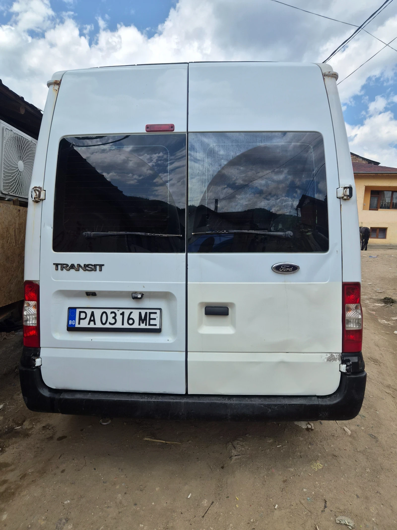 Ford Transit Преден ветробран, снимка 2 - Бусове и автобуси - 55372554