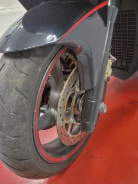 Gilera GP 800, снимка 8