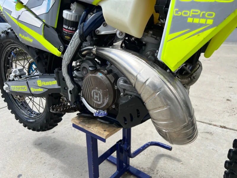 Husqvarna TE 300 TPI.Лизинг* Acrapovich* Режими* , снимка 10 - Мотоциклети и мототехника - 49859607