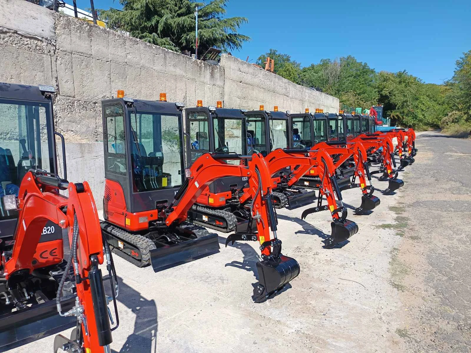  Kobelco 2 ton   | Mobile.bg   12