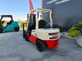 Мотокар Nissan 3 тона / ИЗРАВНИТЕЛ + ПОЗИЦИОНЕР / ГАЗ, снимка 3