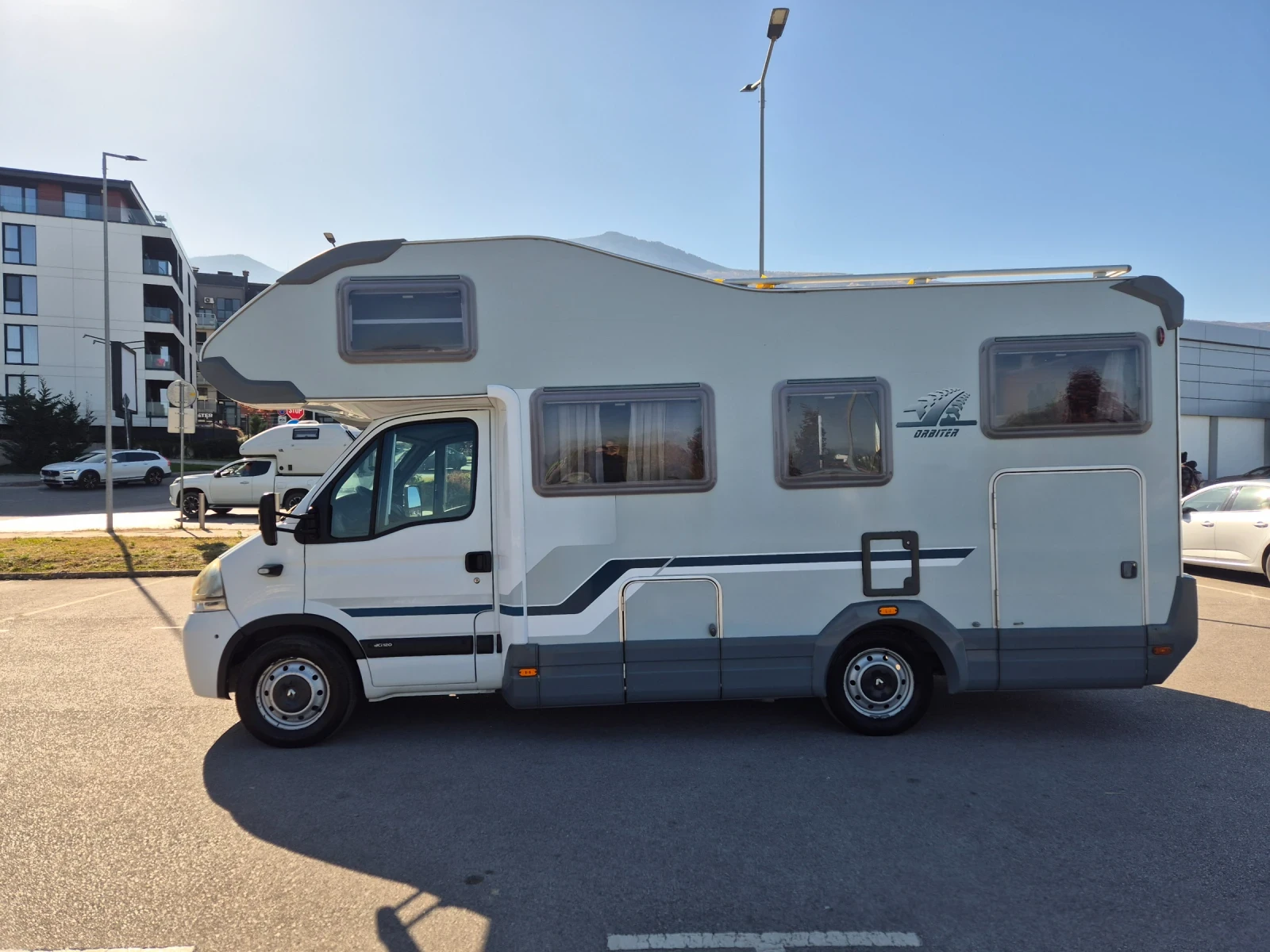 Кемпер Weinsberg Renault Master 2.5 DCI - изображение 4