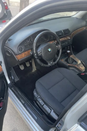 BMW 520, снимка 3
