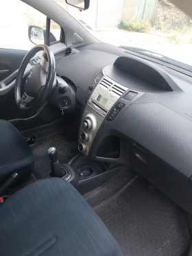 Toyota Yaris, снимка 13