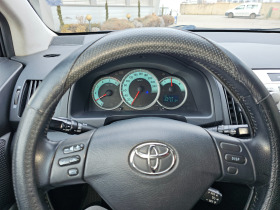 Toyota Corolla verso 2.2 D4D, снимка 5 - Автомобили и джипове - 45327142