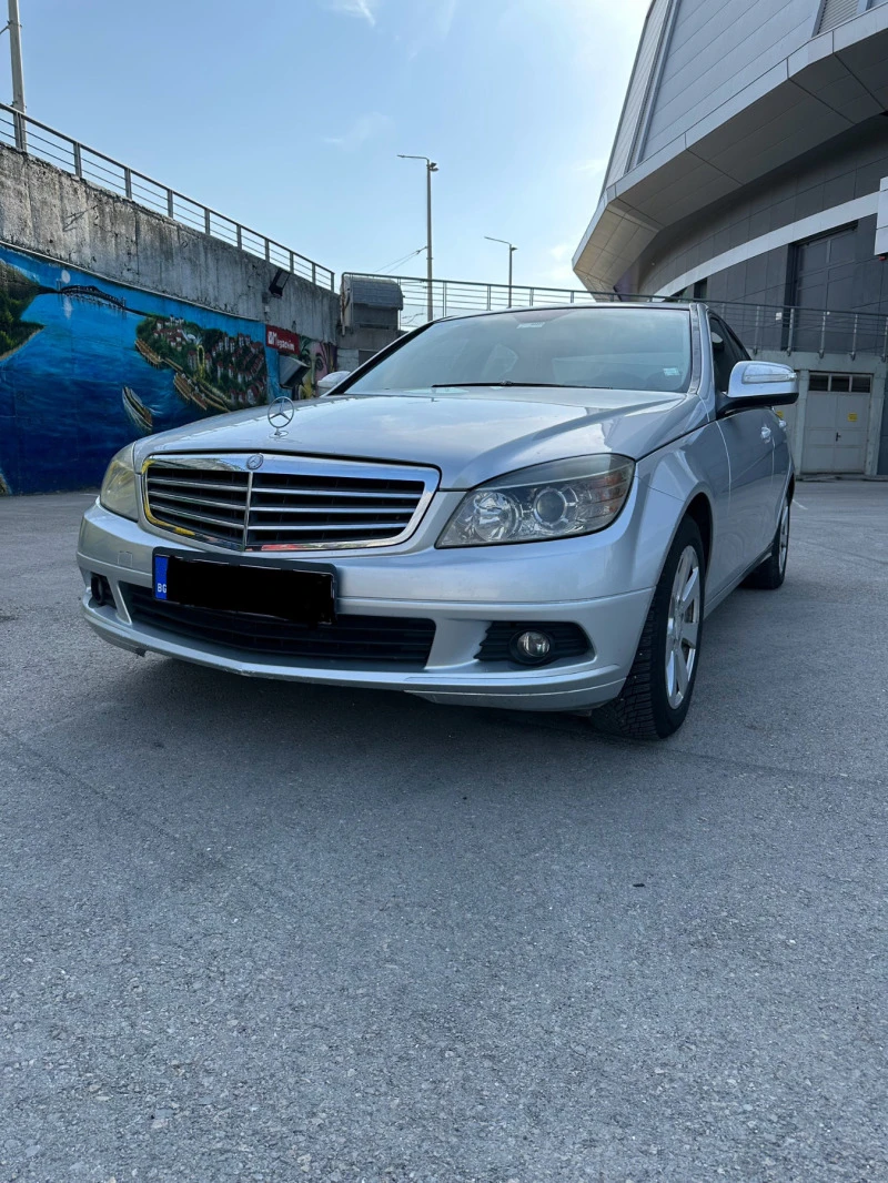 Mercedes-Benz C 220, снимка 1 - Автомобили и джипове - 46659617