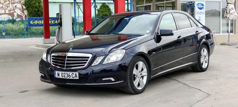 Mercedes-Benz E 350 3.0D 231К.С* АВТОМАТИК* ПЕРФЕКТНА, снимка 8 - Автомобили и джипове - 46146671