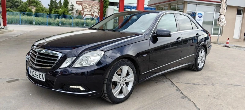 Mercedes-Benz E 350 3.0D 231К.С* АВТОМАТИК* ПЕРФЕКТНА, снимка 9 - Автомобили и джипове - 46146671