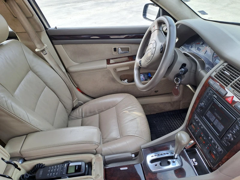 Audi A8 A8L 4.2 quattro , снимка 7 - Автомобили и джипове - 47112011