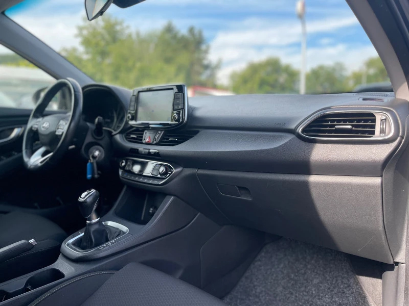 Hyundai I30 1.6CRDI-LED-NAVI-АВТОПИЛОТ-КАМЕРА-6 скорости, снимка 14 - Автомобили и джипове - 46804833