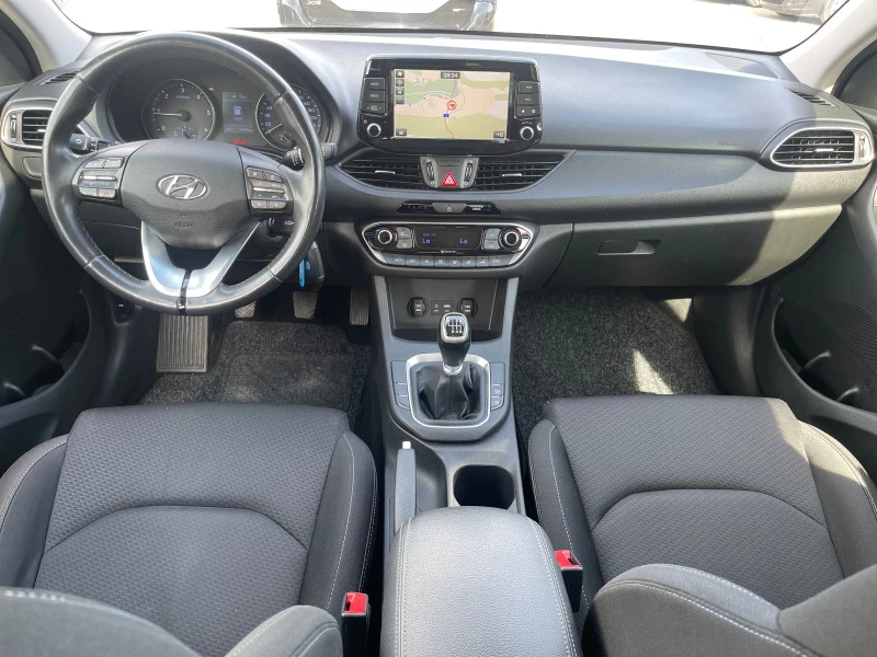 Hyundai I30 1.6CRDI-LED-NAVI-АВТОПИЛОТ-КАМЕРА-6 скорости, снимка 13 - Автомобили и джипове - 46804833