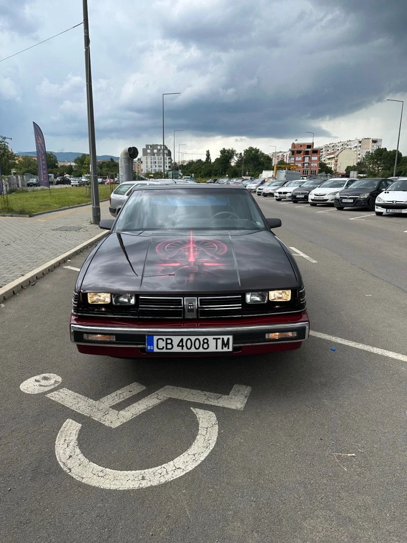 Oldsmobile Toronado, снимка 2 - Автомобили и джипове - 47360621