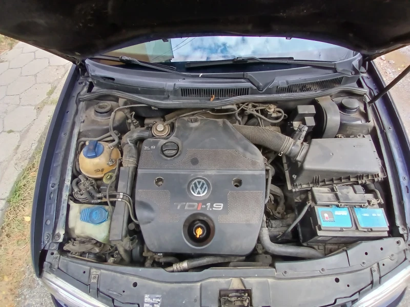 VW Golf, снимка 5 - Автомобили и джипове - 48049906