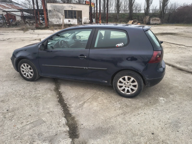 VW Golf, снимка 2 - Автомобили и джипове - 48800568