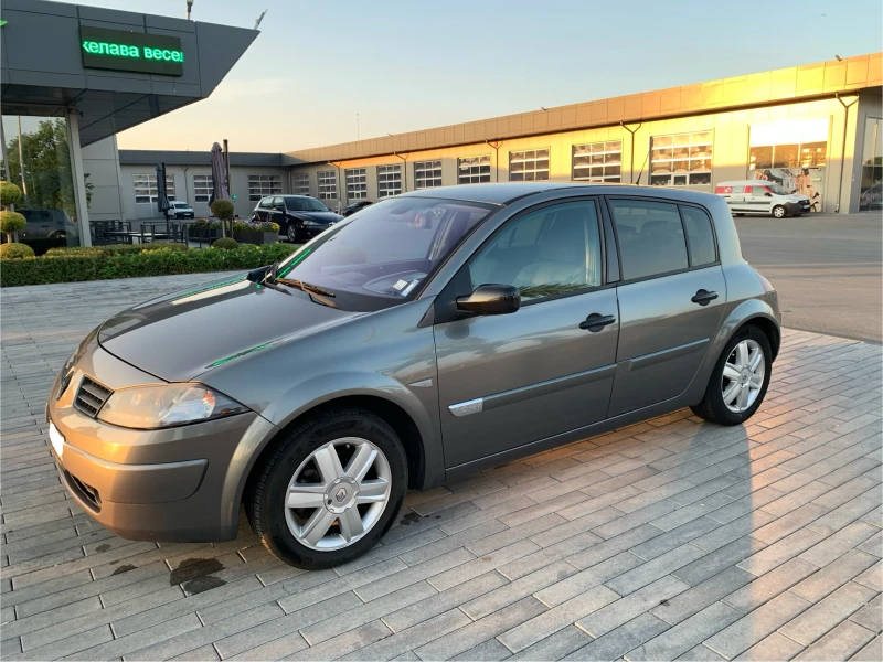 Renault Megane, снимка 3 - Автомобили и джипове - 52614119