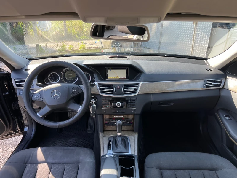 Mercedes-Benz E 220 2.2CDI-ELEGANCE, снимка 14 - Автомобили и джипове - 51206756