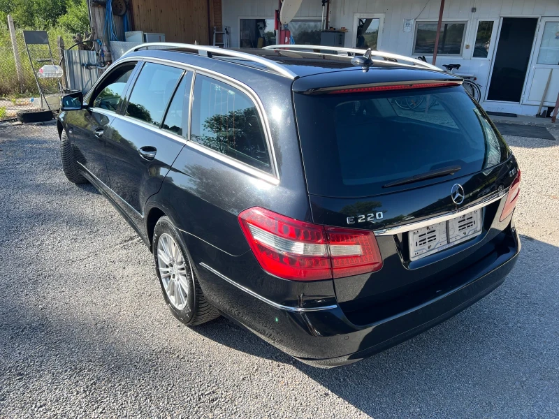 Mercedes-Benz E 220 2.2CDI-ELEGANCE, снимка 8 - Автомобили и джипове - 51206756